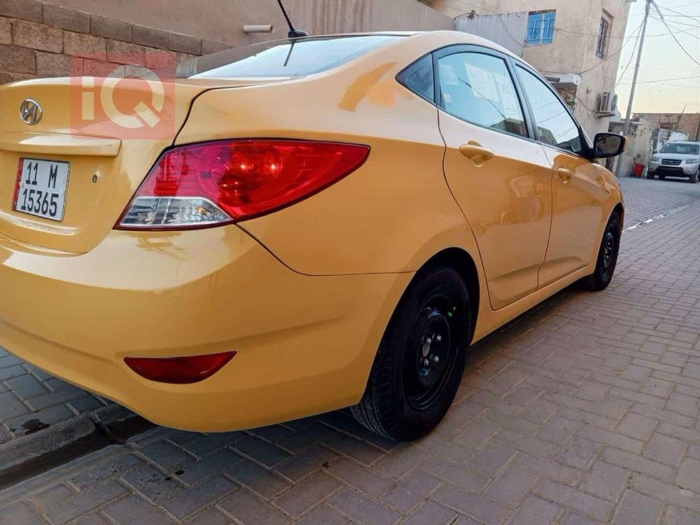 Hyundai Accent